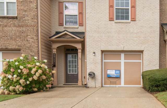 Exceptional South Forsyth Townhome with Rare Split-Bedroom Layout photos photos