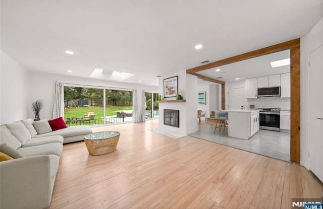 7 Wierimus Lane photos photos
