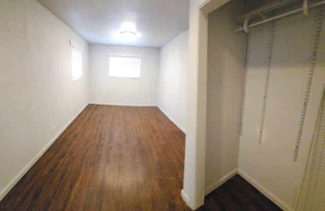 5 bed 2.5 bath near poly Gallery 4