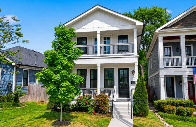 Luxurious house close to Farmers Market near Germantown Gallery 1