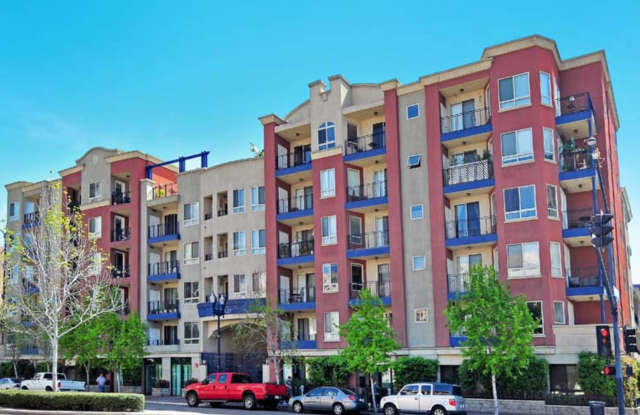 AMAZING 2/2 MARINA DISTRICT CONDO WITH 2 ASSIGNED GARAGE PARKING SPACES photos photos