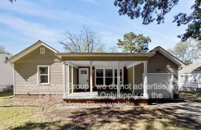 703 Woodvale Ave photos photos