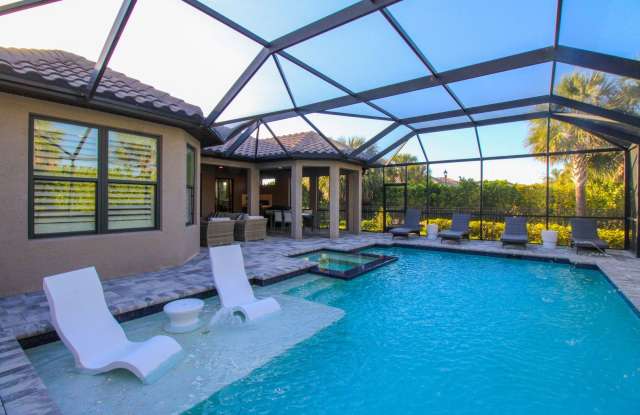 ** STUNNING 3-Bedroom + Den, 3-Bathroom Heated Pool  Spa Home with Golf Transfer to Esplanade Golf  Country Club ** SEASONAL ** photos photos