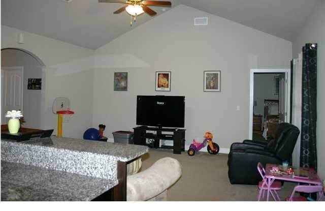 658 RED FERN Road Gallery 4