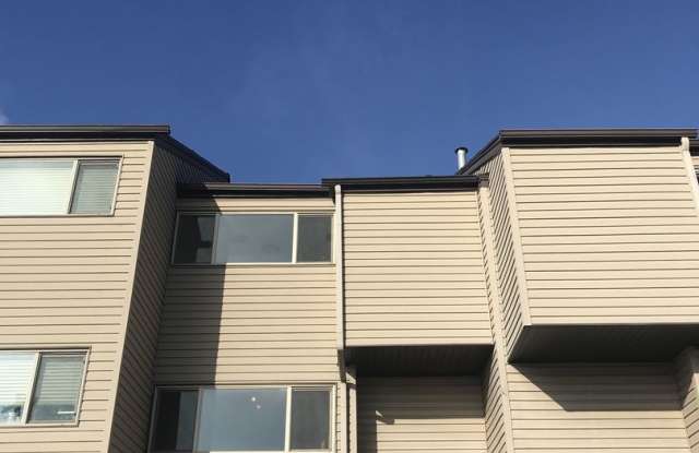 525 East 200 North - 525 East 200 North, Logan, UT 84321