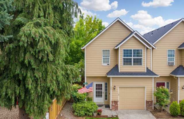 Better than NEW! Stunning Beaverton End-Unit Townhome Loaded w/ Upgrades! photos photos