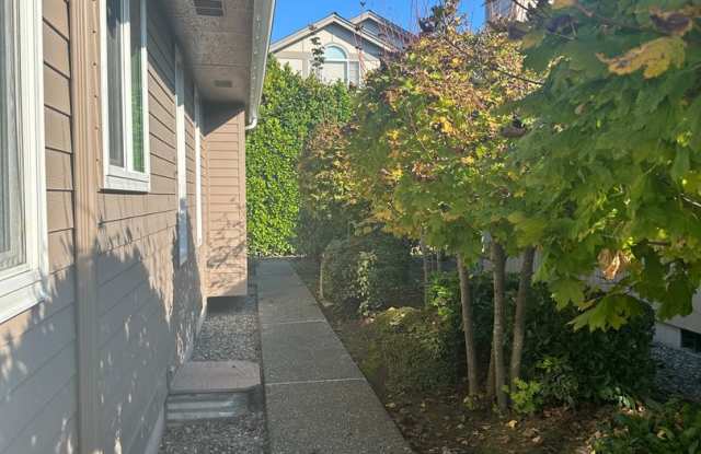 Available Now – 55+ Community - 4005-B Village Dr Gallery 4