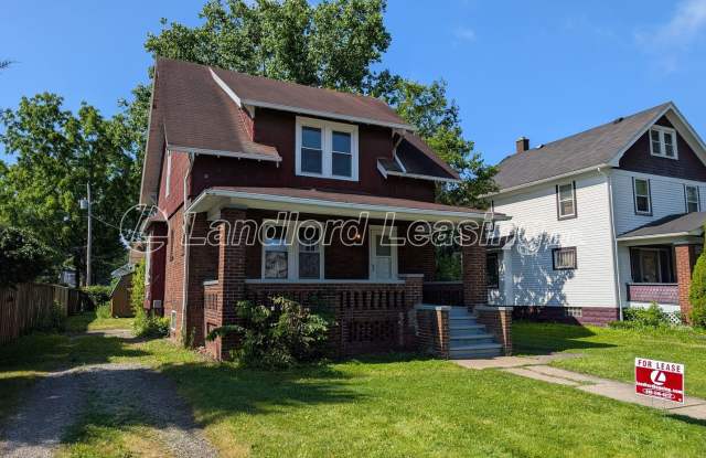 Charming 2-Bedroom Brick Home with Covered Porch photos photos