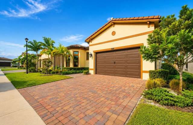 7818 Rowan Terrace Gallery 2
