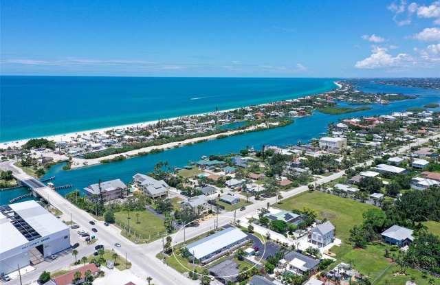 100 BAYSHORE ROAD photos photos