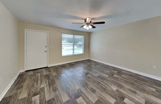 7109 Vallejo Way Gallery 3