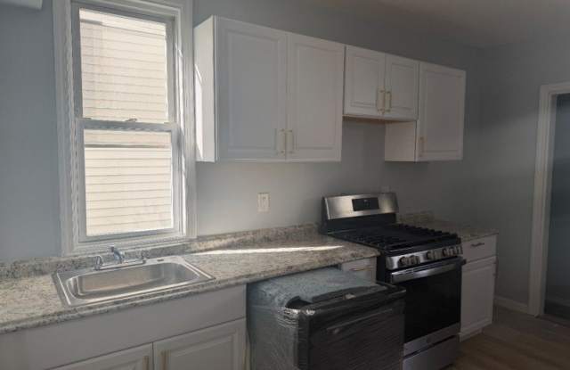 363 Hoover Ave - 363 Hoover Avenue, Bloomfield, NJ 07003