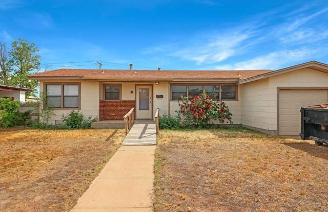 1402 E 21st St - 1402 East 21st Street, Odessa, TX 79761
