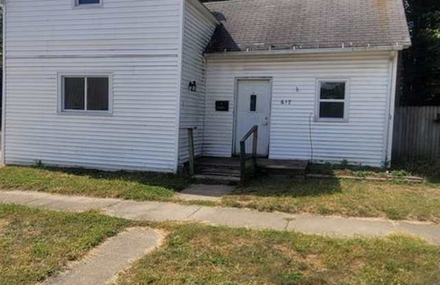 3 BR - 1 Bath West Downtown FTW photos photos