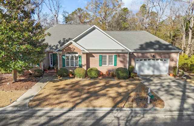 Amazing home in sought-after Winding River Plantation - 1187 Woodbridge Lane Southeast, Brunswick County, NC 28422