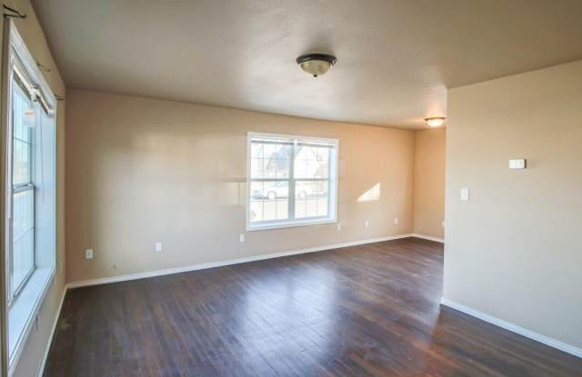 1701 Avenue T Gallery 3