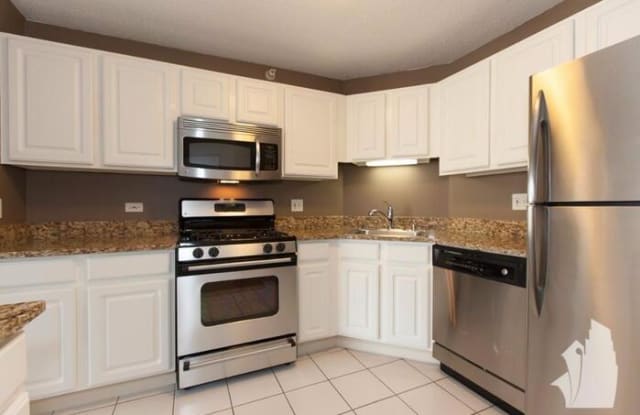 550 North State Street - 550 N State St, Chicago, IL 60654