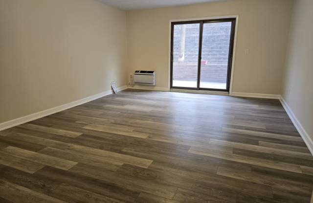 685 PROSPECT AVE photos photos