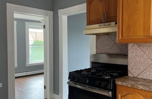 43 Belmont Street - 43 Belmont Street, Hartford, CT 06106