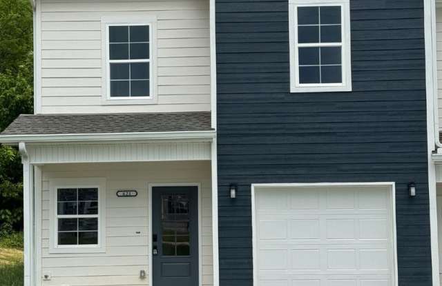 New Build 3 Bed 2.5 Bath Townhome in Shelbyville with a Move in Special photos photos