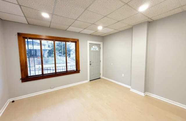 1113 Wood Street Gallery 2