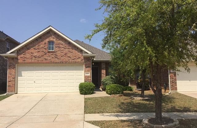 431 Marshall Way - 431 Marshall Way, Lantana, TX 76226