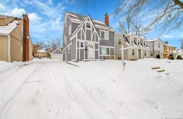14 UTICA Road photos photos