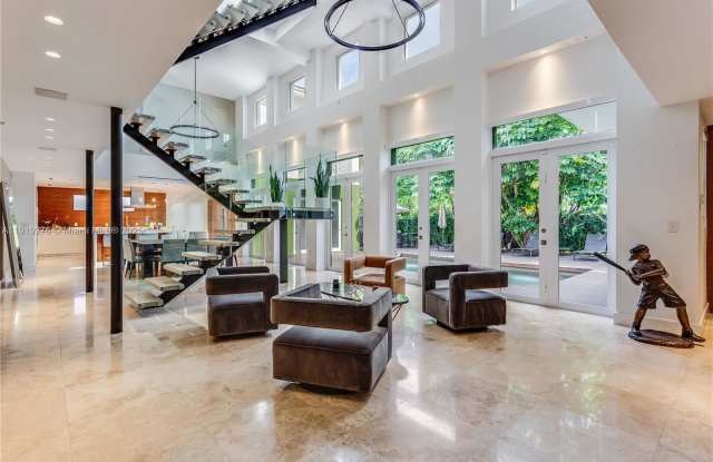 1701 Espanola Drive photos photos