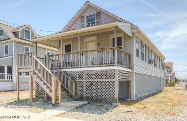 549 Brielle Road - 549 Brielle Road, Manasquan, NJ 08736