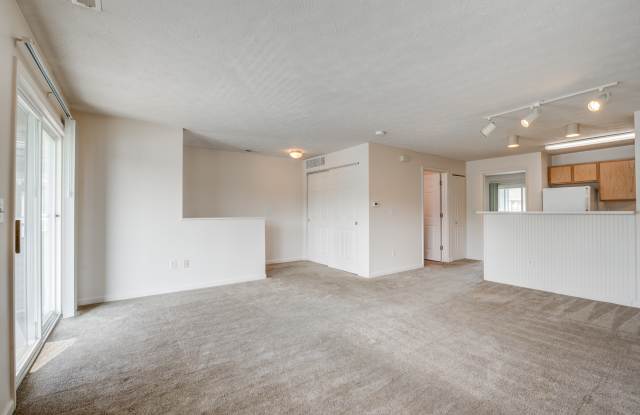 Ashton Pines - Affordable Housing Gallery 4