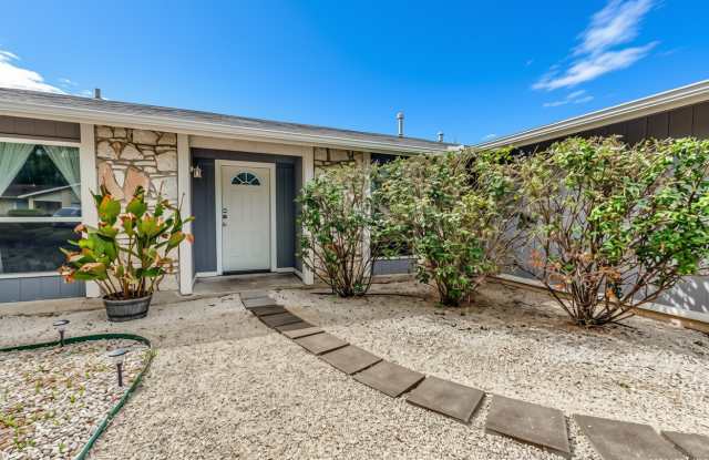 718 DANA DR Gallery 2