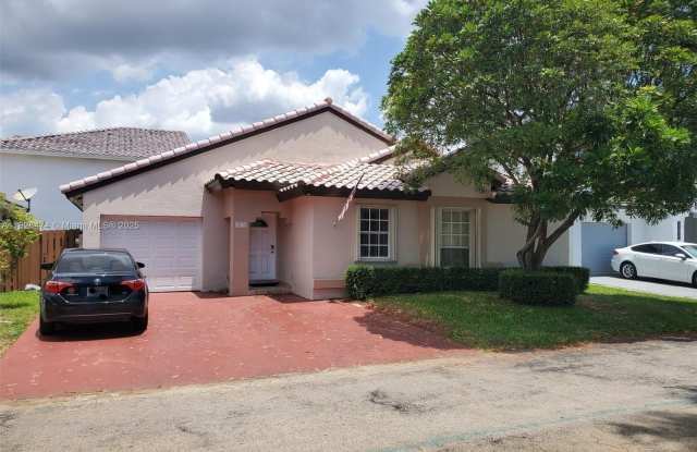 15835 SW 112th Ter photos photos