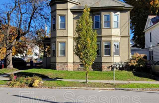 75 Loomis Street - 2 photos photos