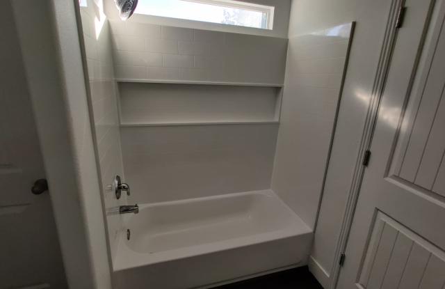 7009 W 7895 S Gallery 3