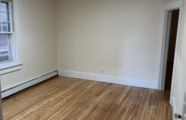 1214 3rd Avenue Gallery 2