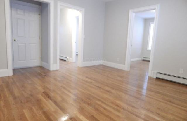 19 Henderson St. photos photos