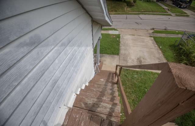 1112 East Miller Street - B Gallery 3