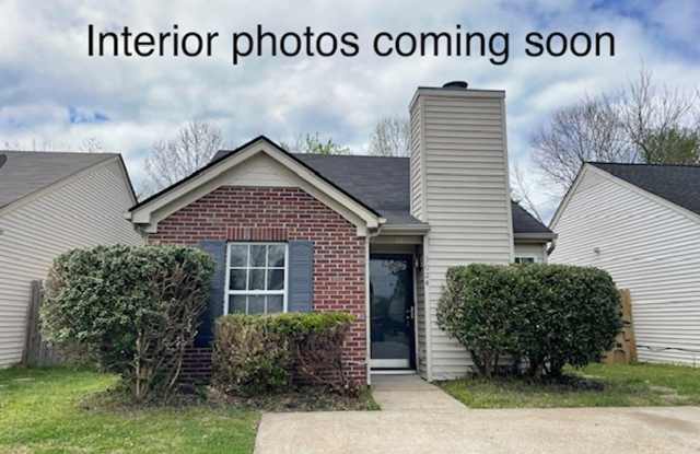 Month-to-Month Lease Available – 2 Bed / 1 Bath Home! photos photos