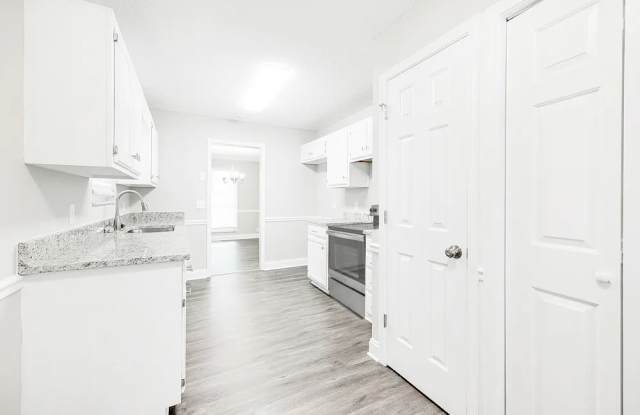 101 Heathcote Ct, Gallery 4