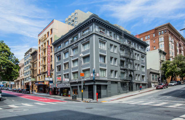 605 Jones Gallery 4