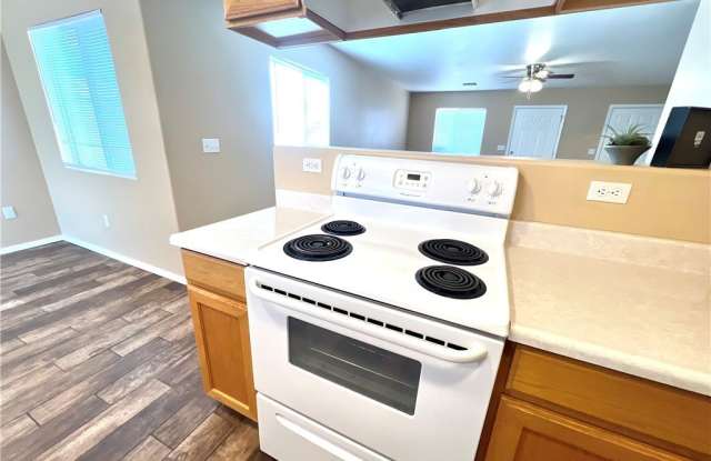 848 Roadrunner Drive Gallery 4