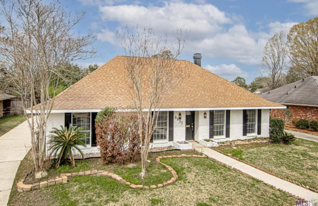 8951 TALLYHO AVE - 8951 Tallyho Avenue, Baton Rouge, LA 70806