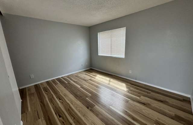 2516 Fairmount Avenue photos photos