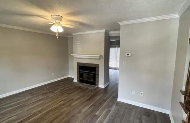 166 Carlyle Circle Gallery 2