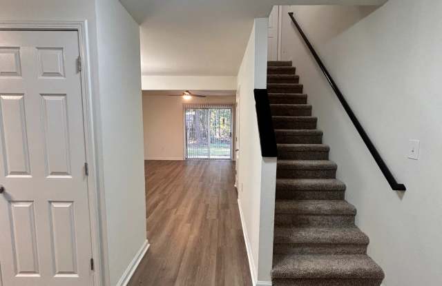 1238 Fords Pointe Cir Gallery 2