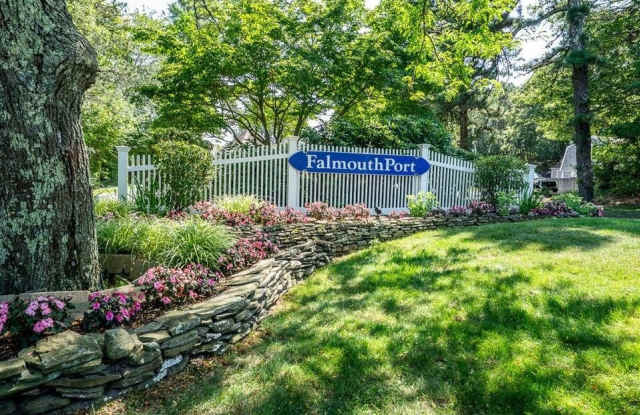 274 Seaward Bend Gallery 1