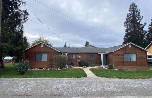 523 Markeson St photos photos