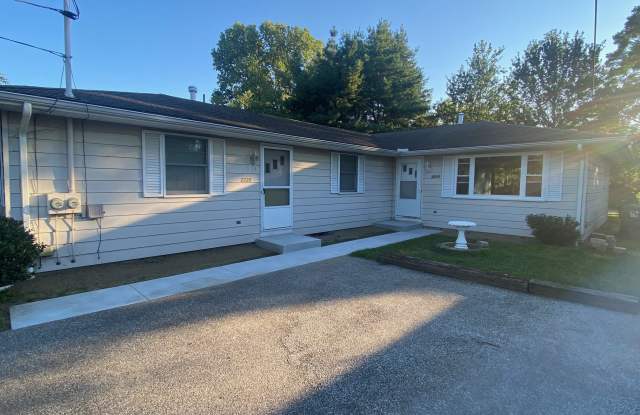 2218-20 Midland Drive photos photos