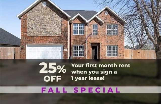 520 Paint  LN - 520 Paint Lane, Centerton, AR 72719