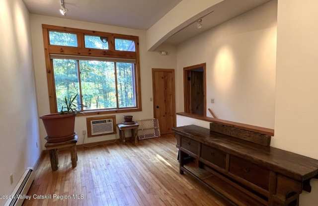 87 Plochmann Lane Gallery 4